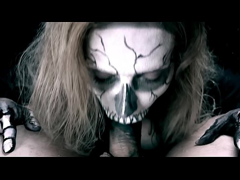 ❤️ Zazavavy demonia minono akoho amin'ny vavany mainty sy mitelina kibo. Anal vidéo aminay mg.it-com.top ☑